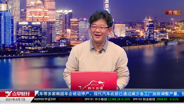 千鹤：薛老师的专属翻译
