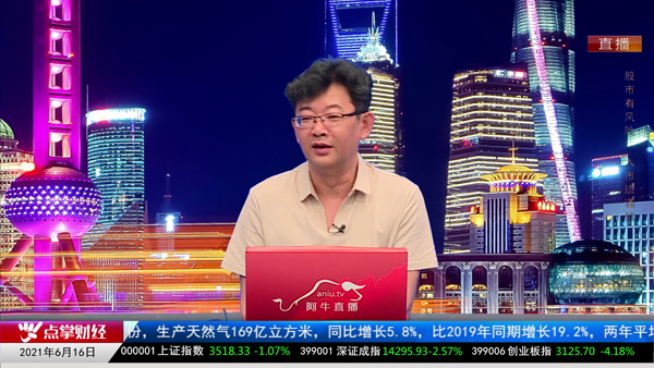 千鹤：这两板砖拍扎实了！