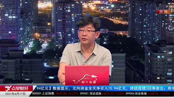 千鹤：3496踢屁股，一脚开花