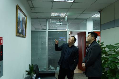 共青团上海市委领导来访点掌财经